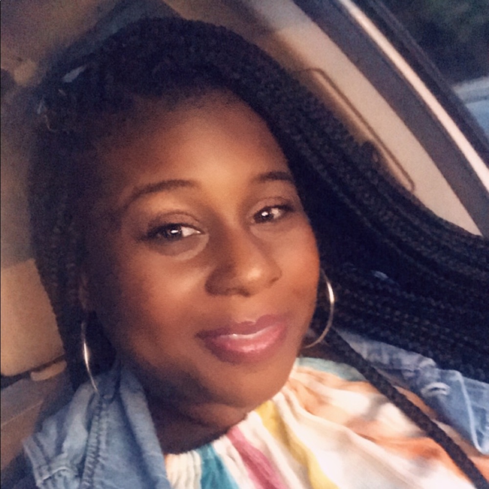 Meet your Posher, Tiana